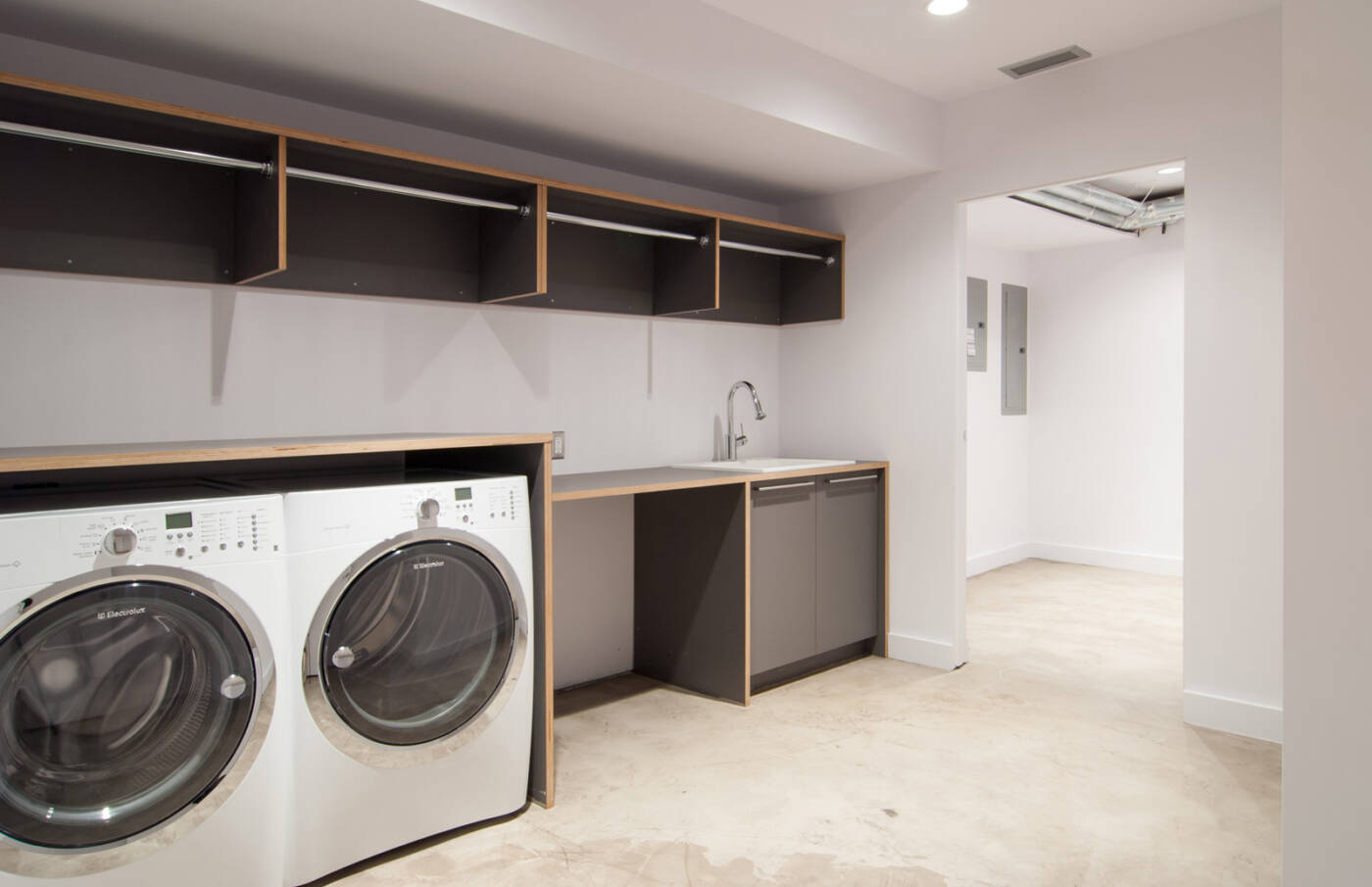 Mud-Laundry Room Combo | Design Custom Homes of Madison